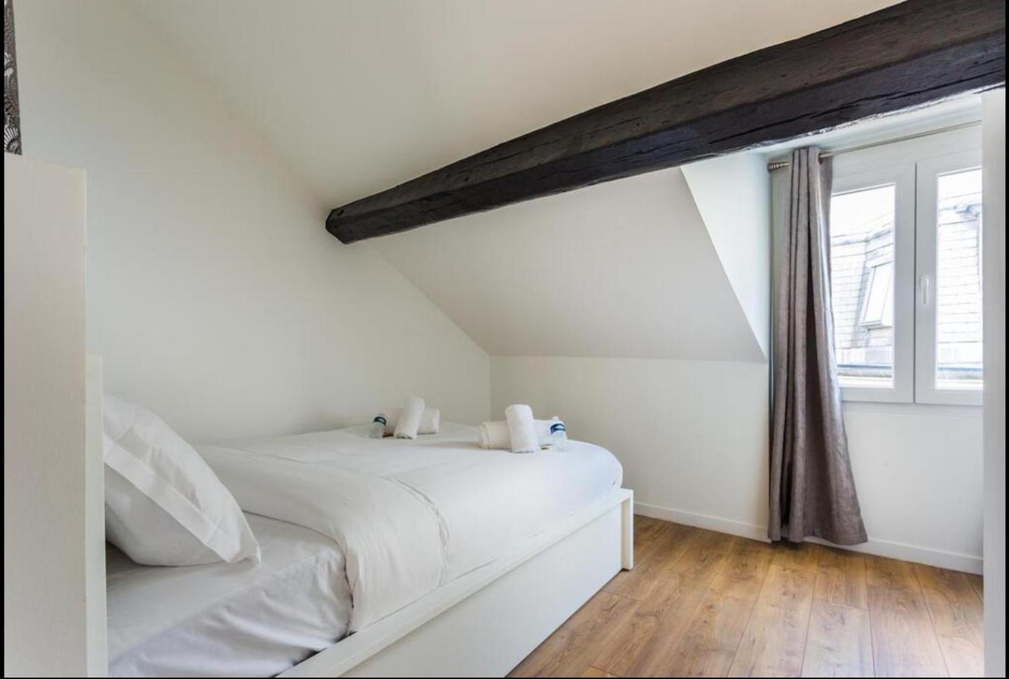 Appartement Grands Boulevards 5d